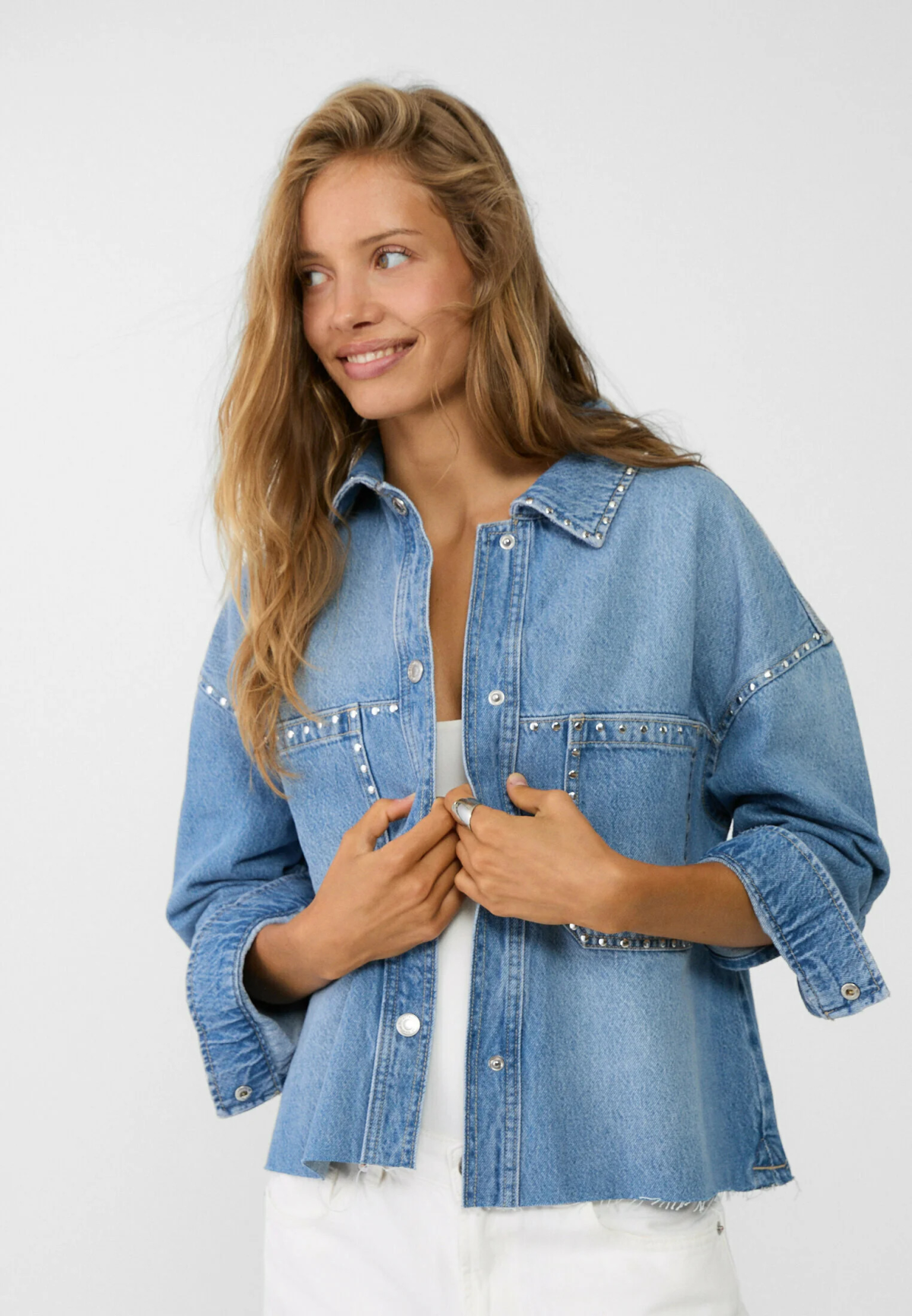 Stradivarius denim jakna 35,99 eur 