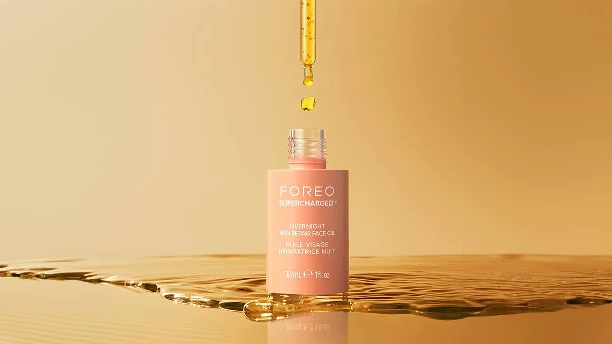 foreo supercharged overnight skin repair face oil