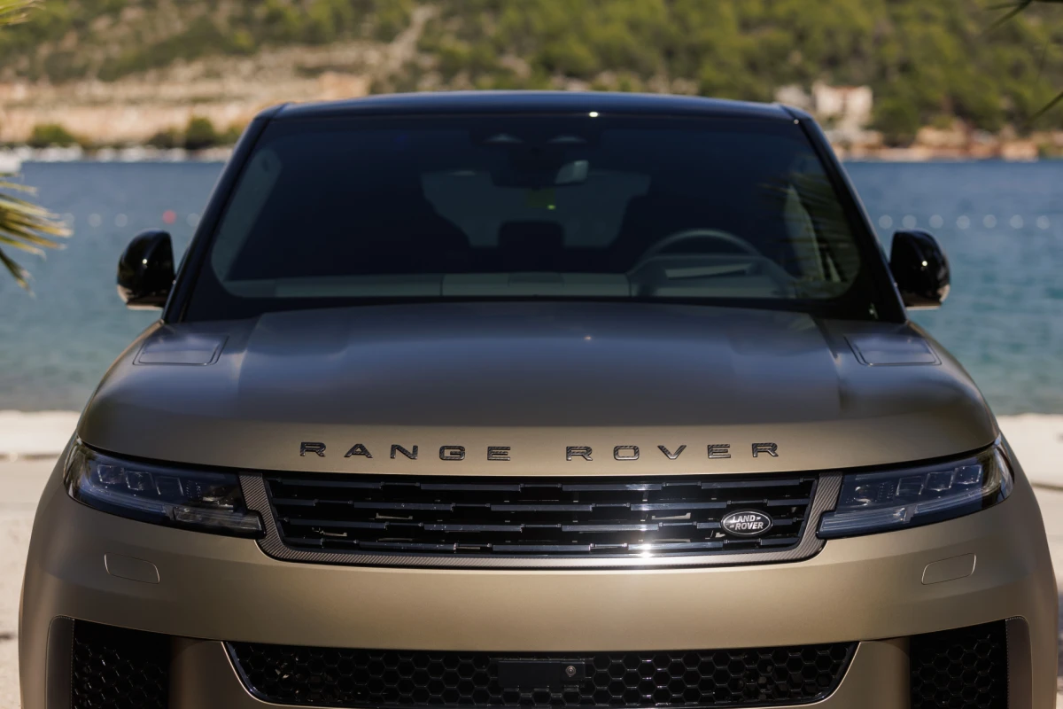 Range Rover Sport SV