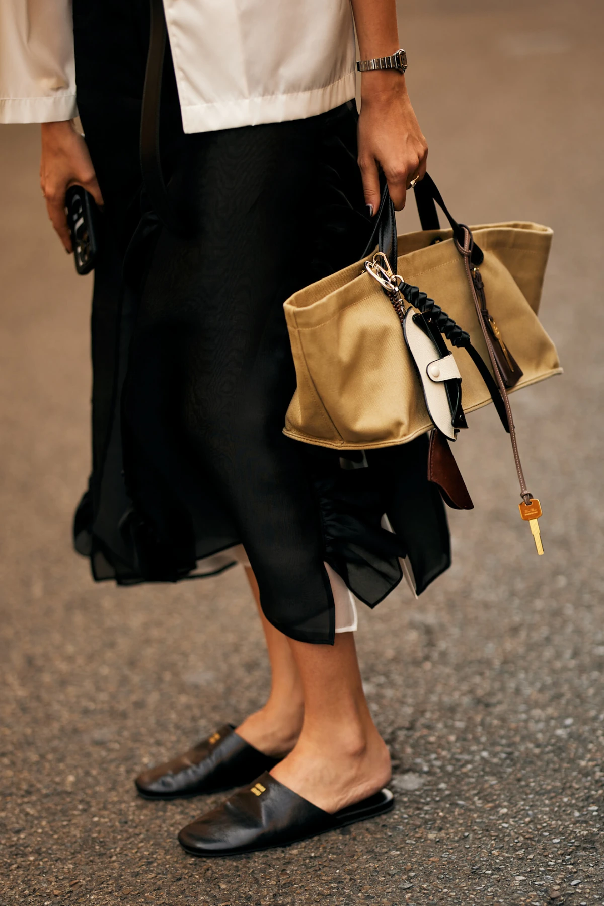 Evo kako ove sezone stiliziramo omiljeni uredski modni komad