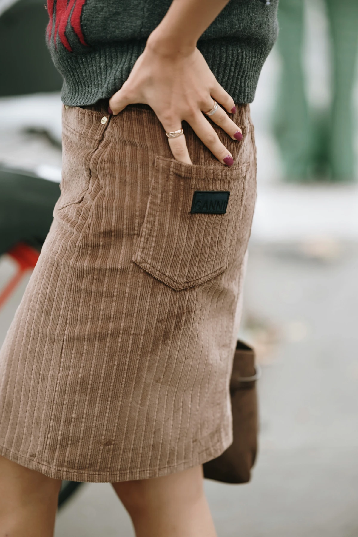 Evo kako ove sezone stiliziramo omiljeni uredski modni komad