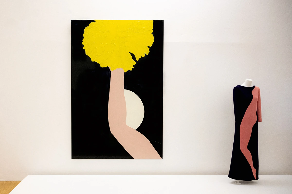 The Moon (gary hume) i Yves Saint Laurent haljina iz kolekcije za jesen 1966.