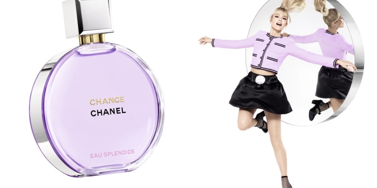 CHANEL 