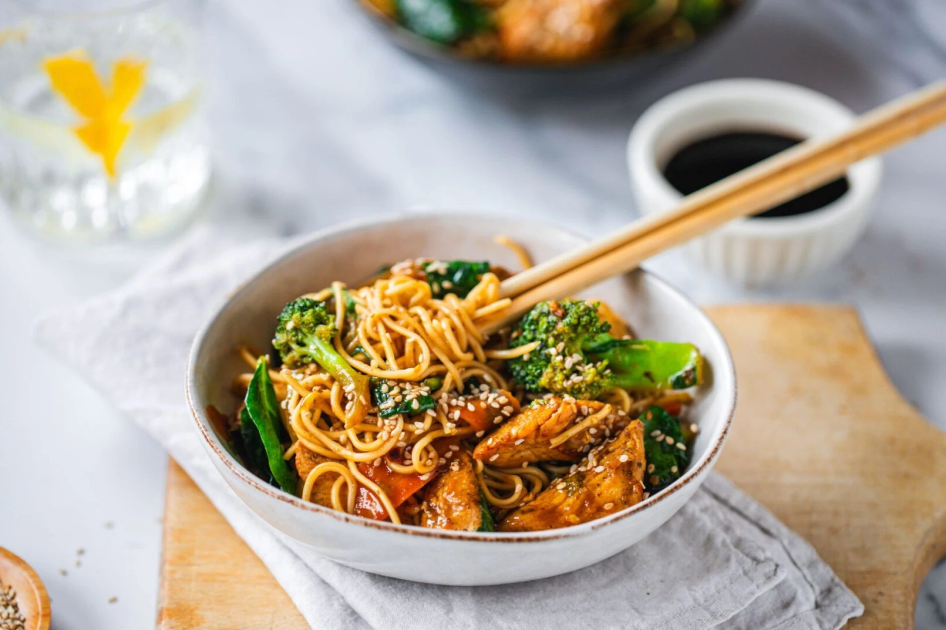 STIR FRY S PURETINOM I POVRĆEM
