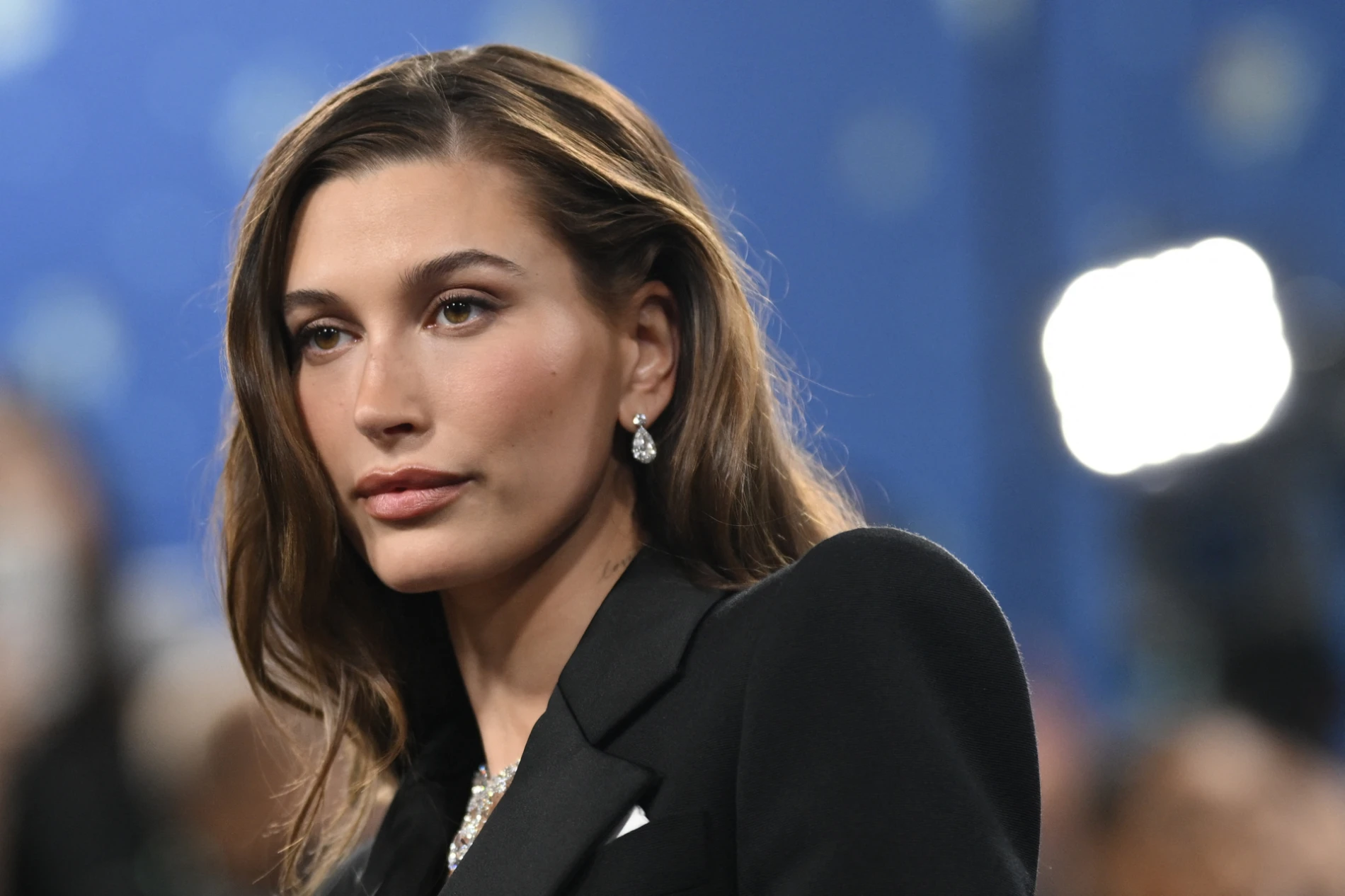 Hailey Bieber 