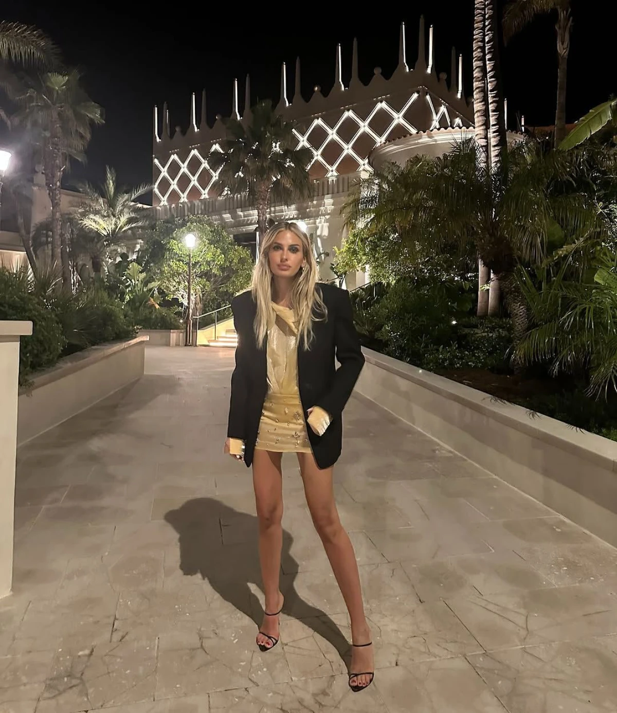 ISABELLA RAKONIC