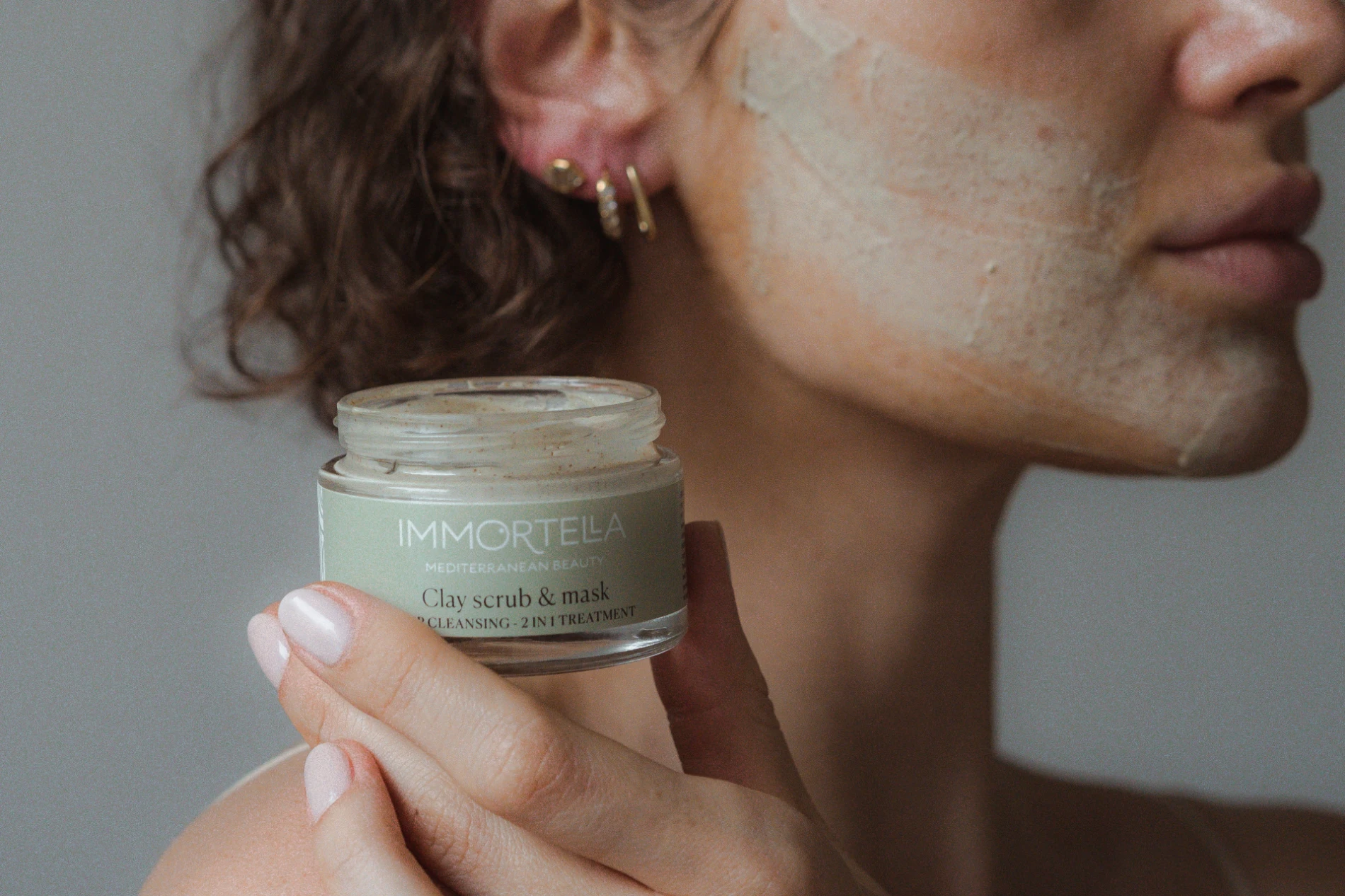Clay Scrub & Mask 