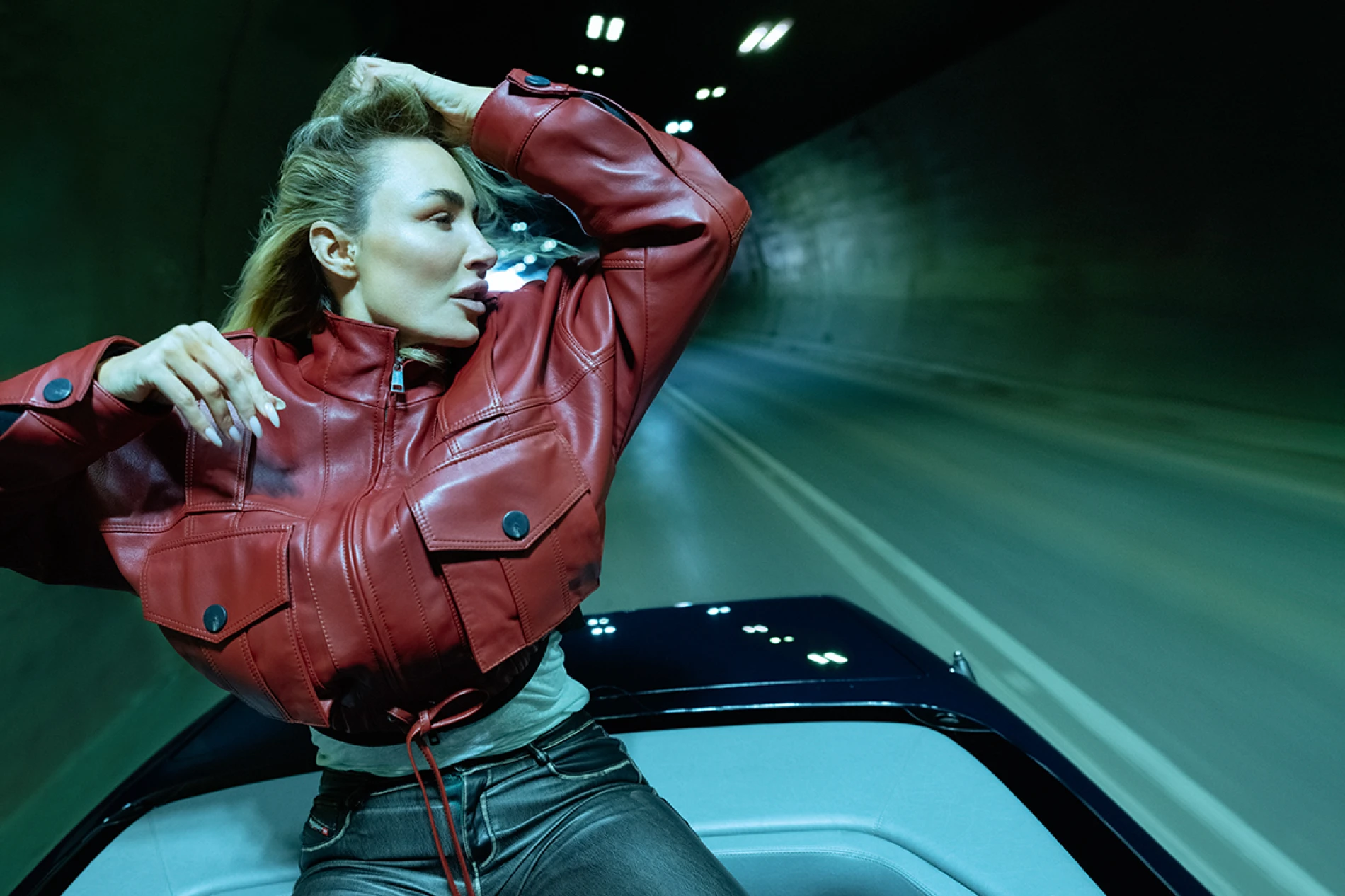 senidah. Jakna: mona. hlače: diesel (fashion&friends)