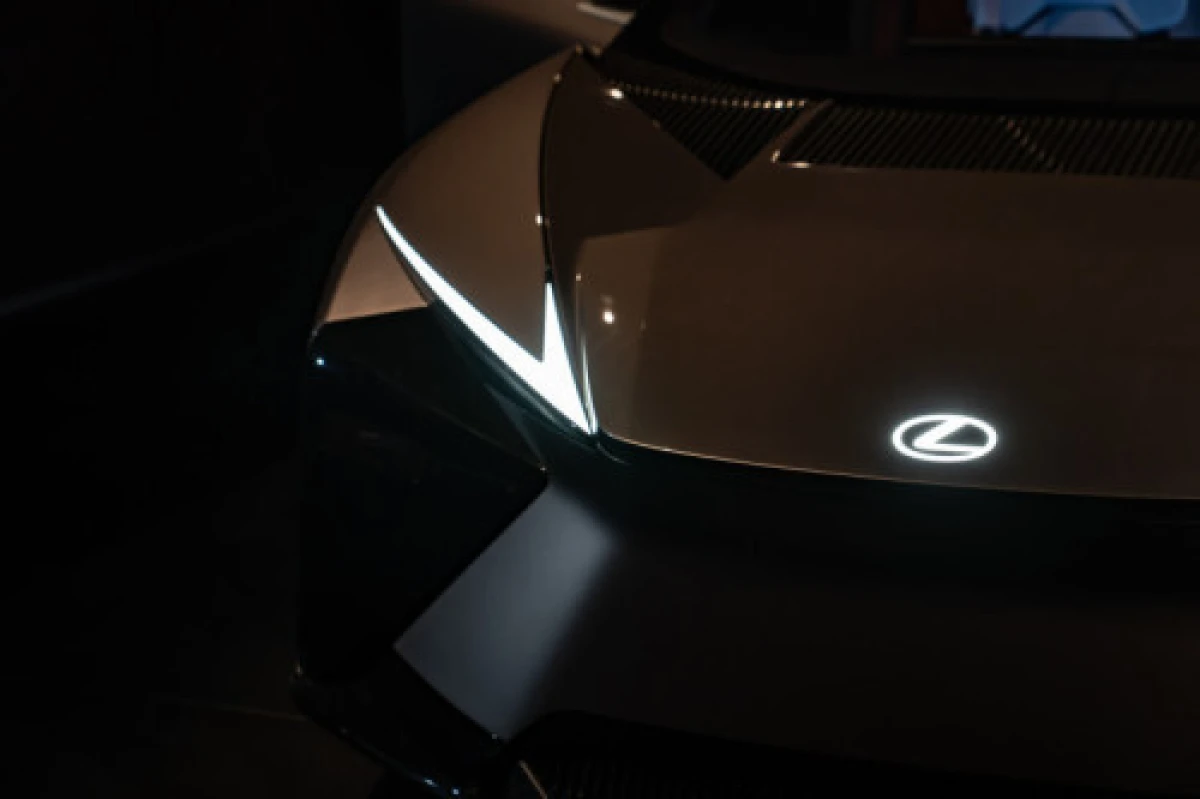 Lexus