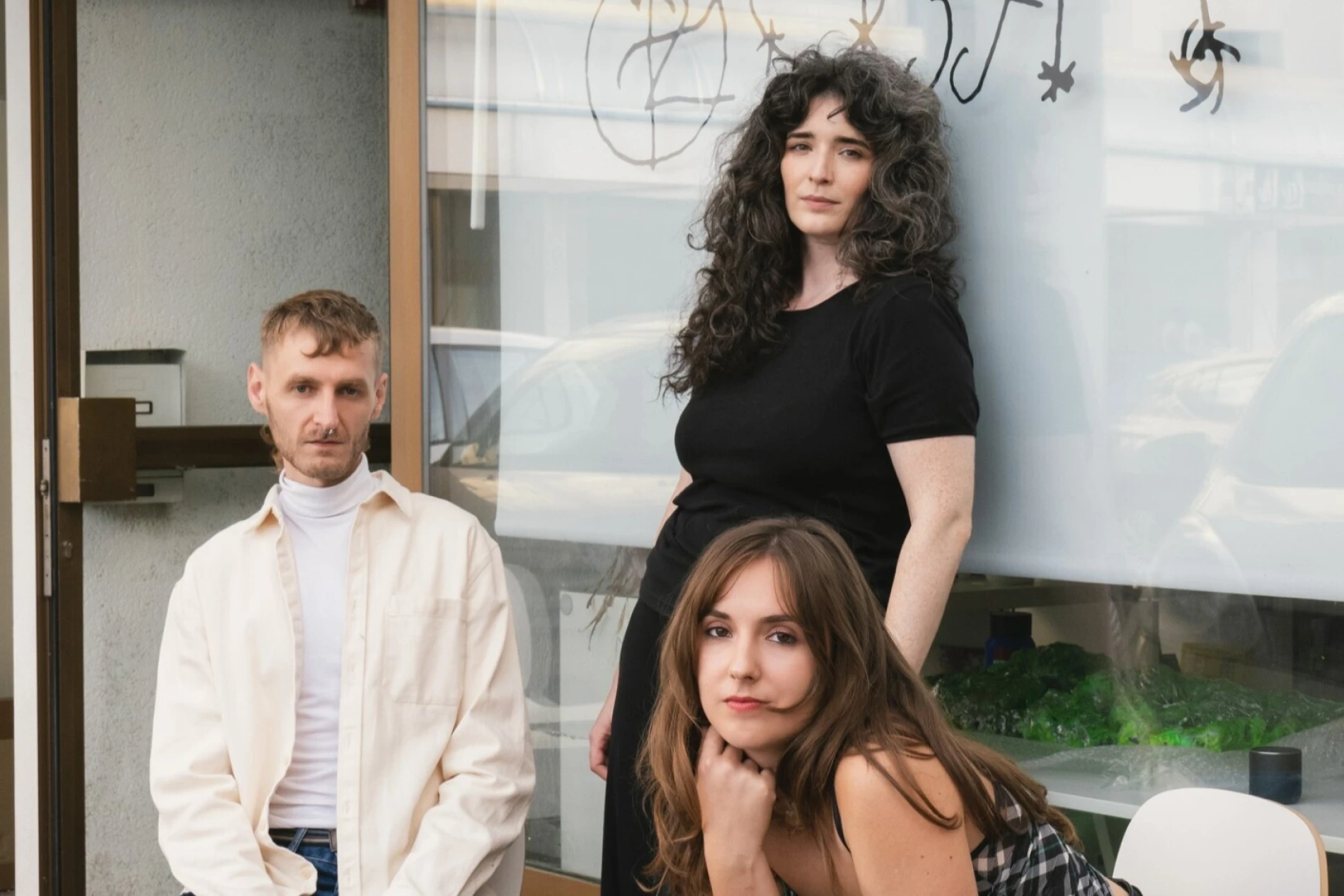 KUĆĆA: Klara Petrović, Luja Šimunović, Jurica Mlinarec