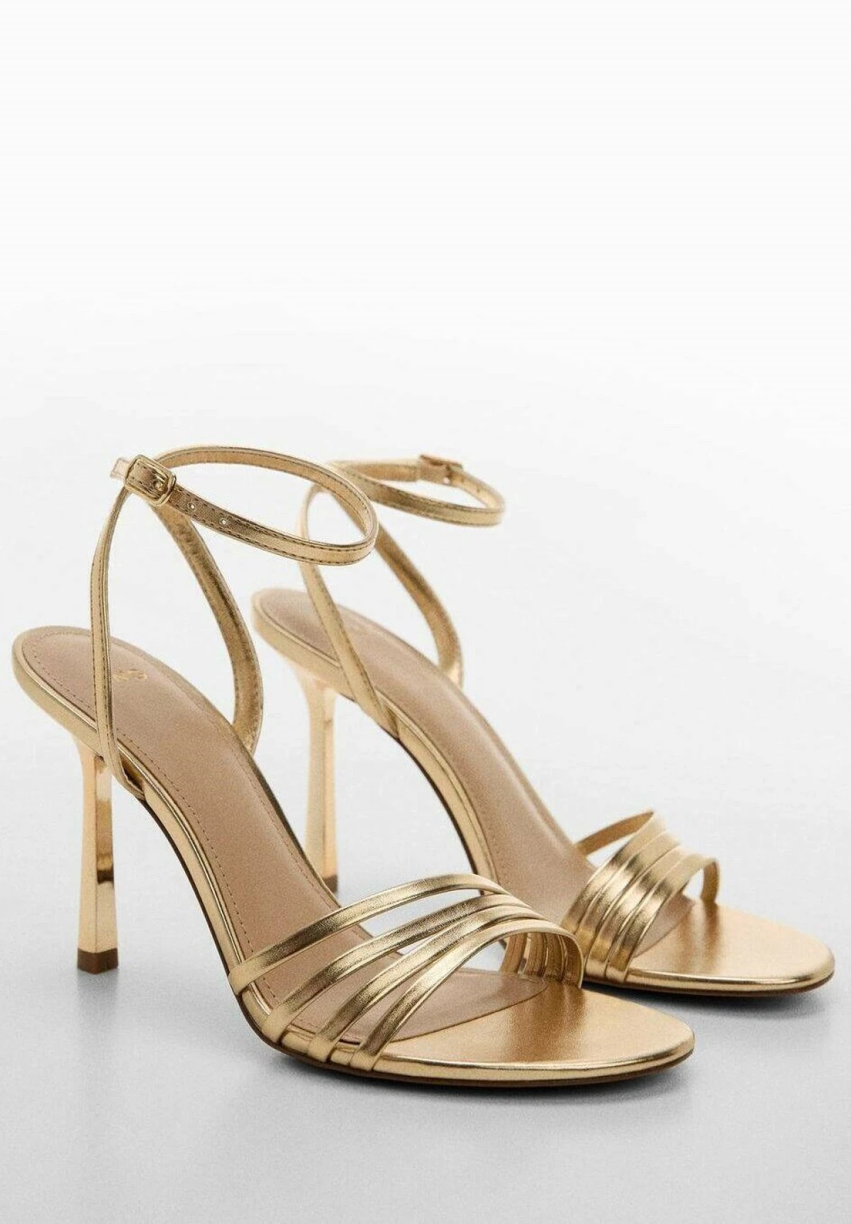 sandale 45,99 eur 