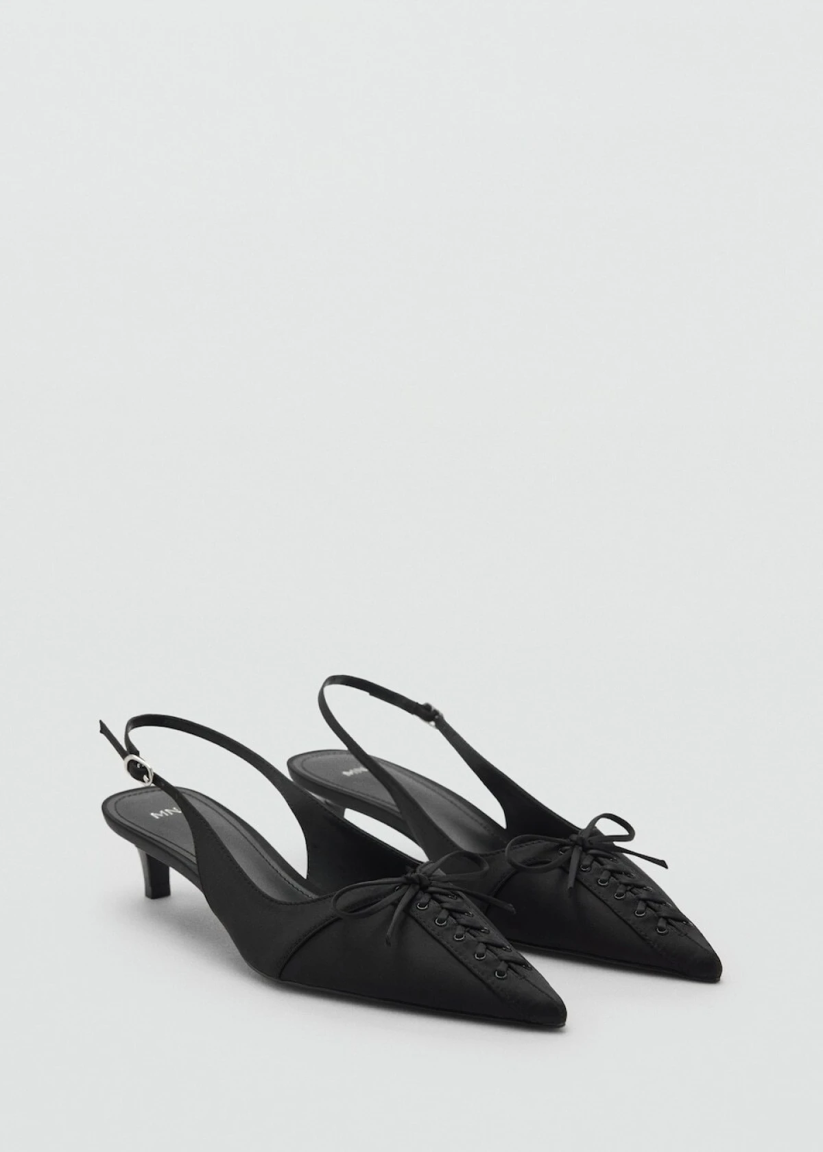 cipele na petu 49,99 eur 