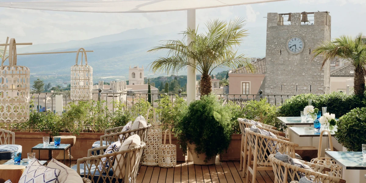 louis vuitton le bar