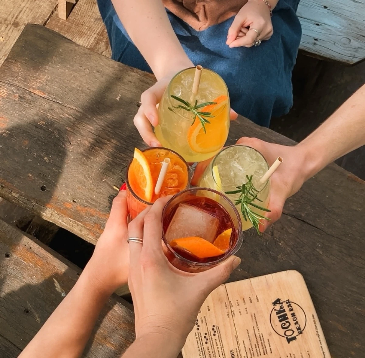 Tochka Beach Bar