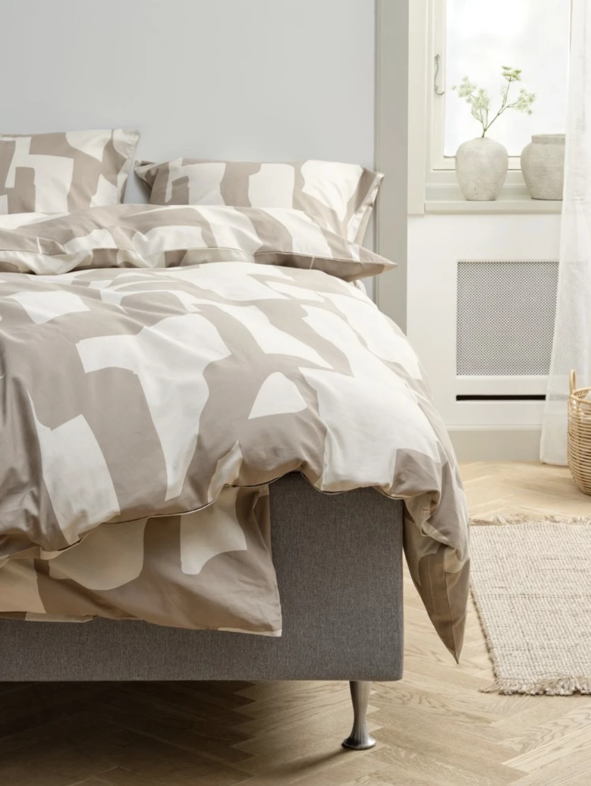 JYSK POSTELJINA REGINA, PRIJE 27,99 € /set, SADA 14,- € 