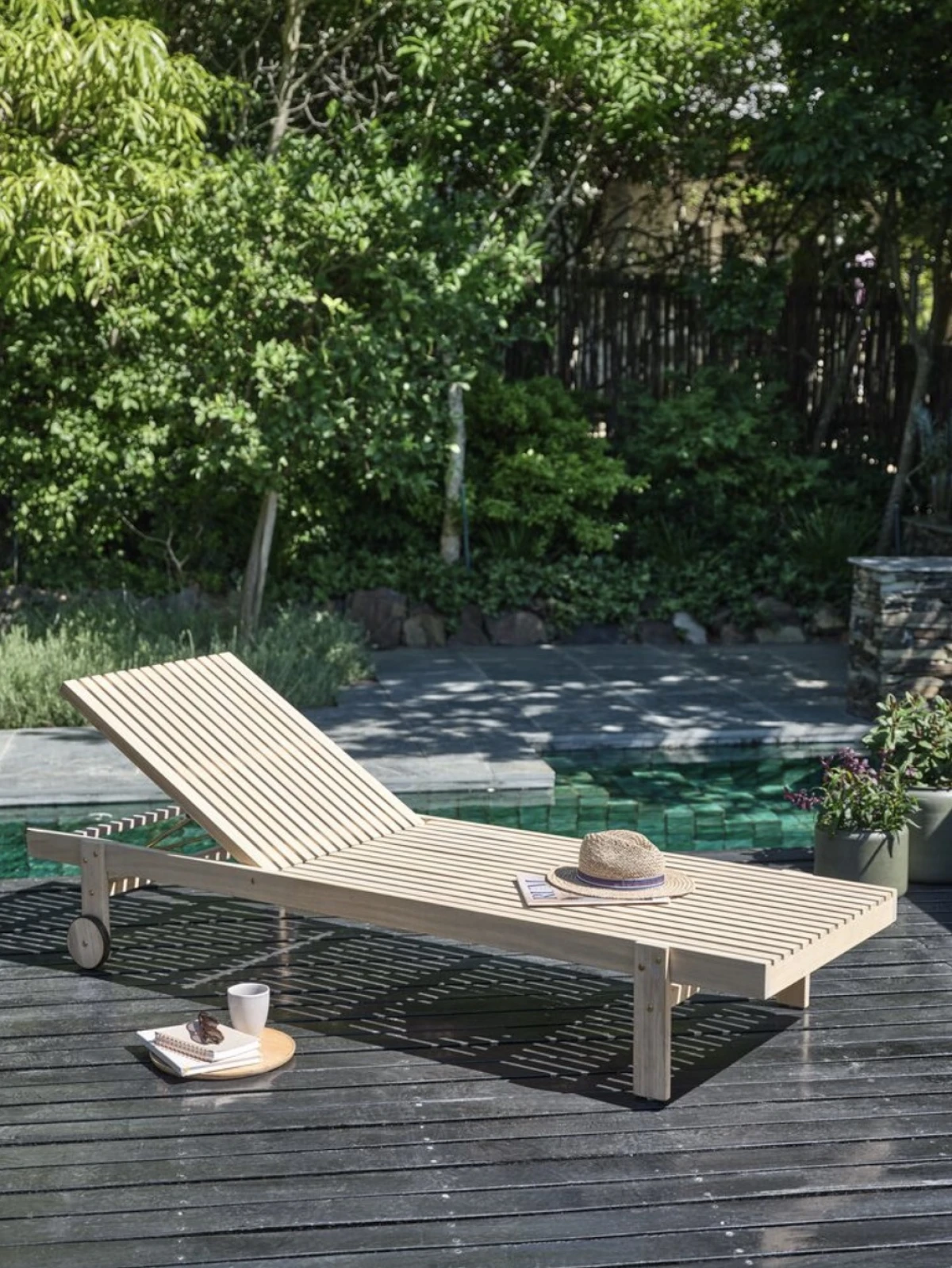 jysk Ležaljka VESTERMADE, prije 249,- € /kom, sada 185,- € /kom