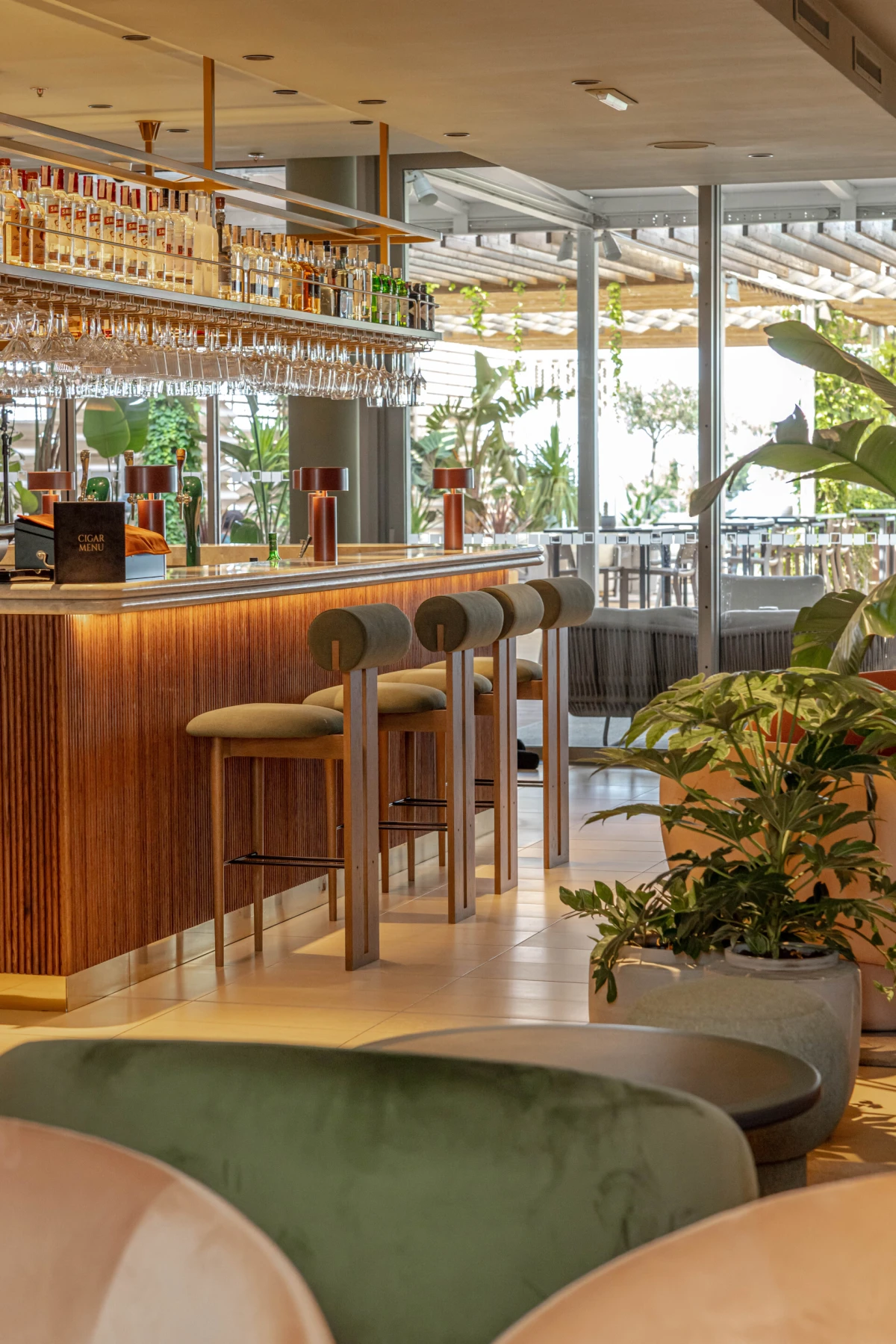 Zavirite u MINT Bar, novo mjesto za opuštanje s pogledom u Splitu