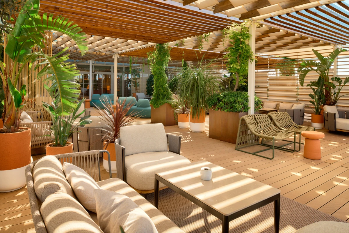 Zavirite u MINT Bar, novo mjesto za opuštanje s pogledom u Splitu