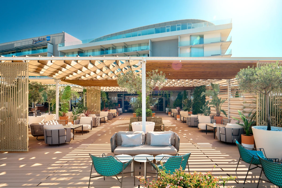 Zavirite u MINT Bar, novo mjesto za opuštanje s pogledom u Splitu