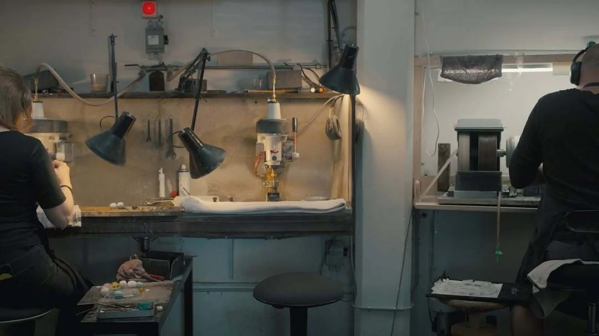 Razgovarali smo s Karlom Moniesom, danskim dizajnerom čiji unikatni nakit nose neke od najvećih svjetskih zvijezda