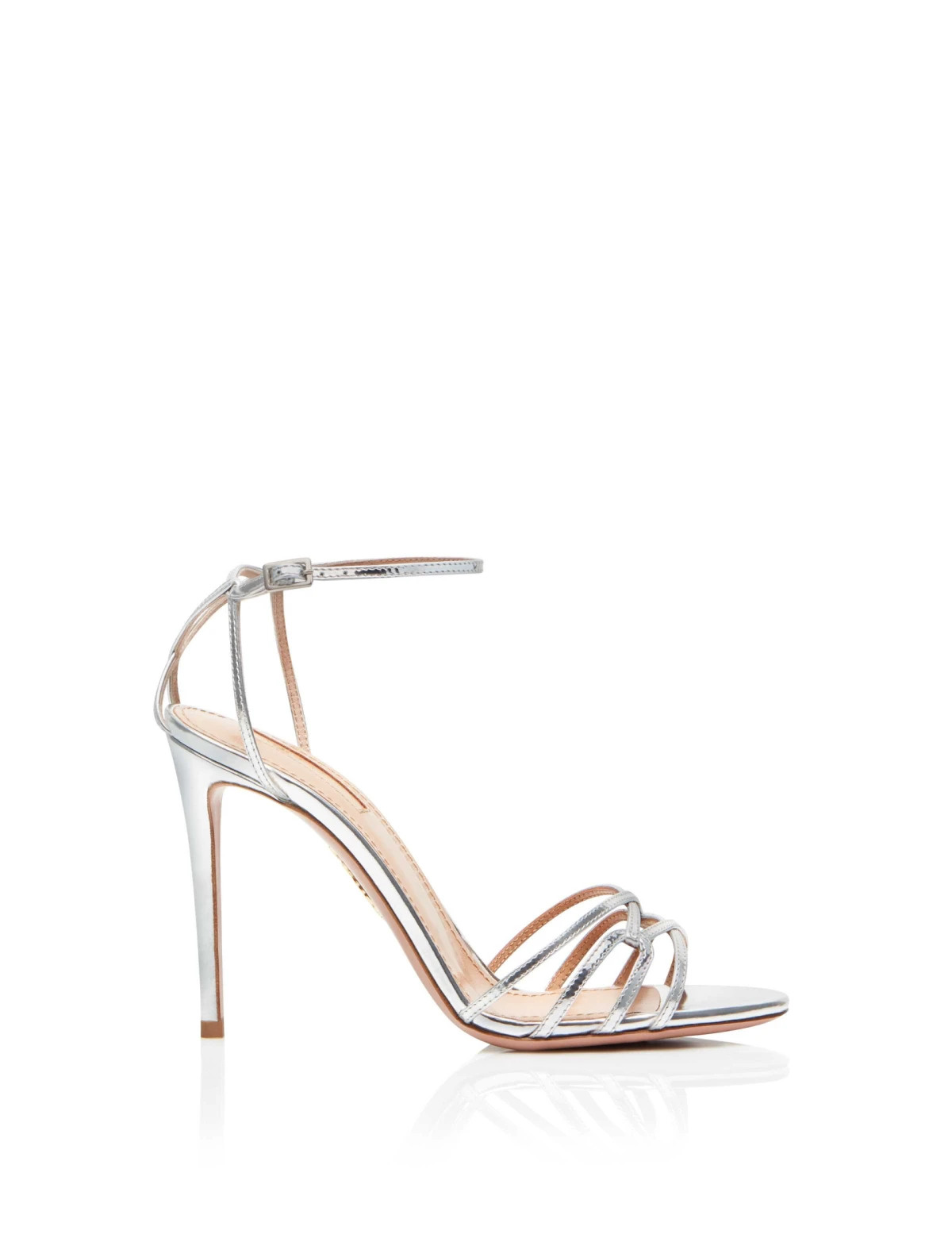 Amal Clooney i kraljica Letizia imaju isti omiljeni brend cipela