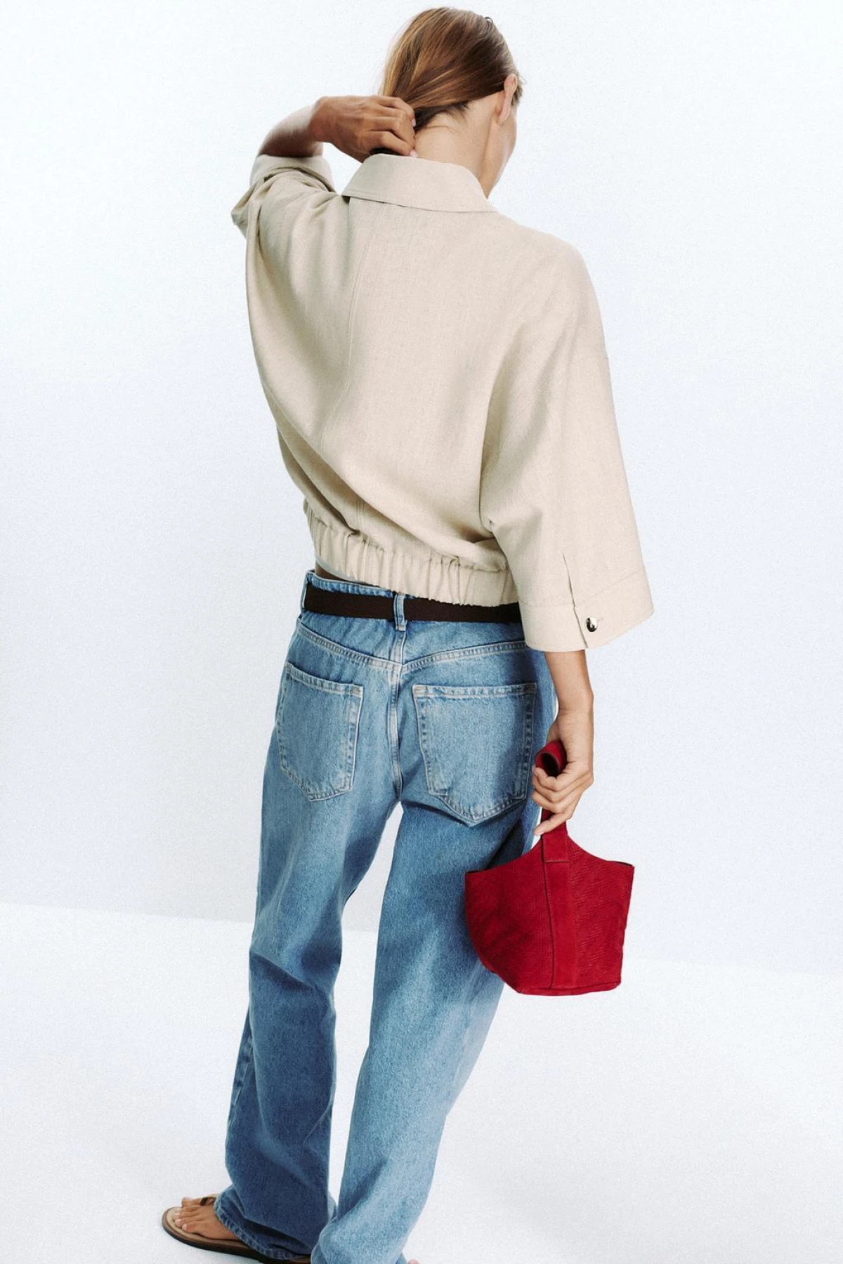 Jesen će obilježiti kratke safari jakne, a Zara ima jedan savršen model na sniženju