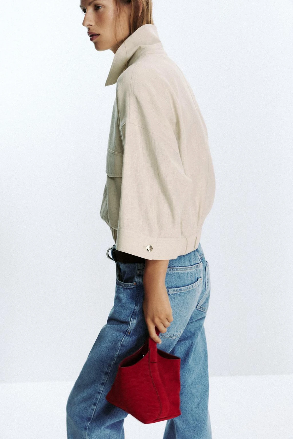 Jesen će obilježiti kratke safari jakne, a Zara ima jedan savršen model na sniženju