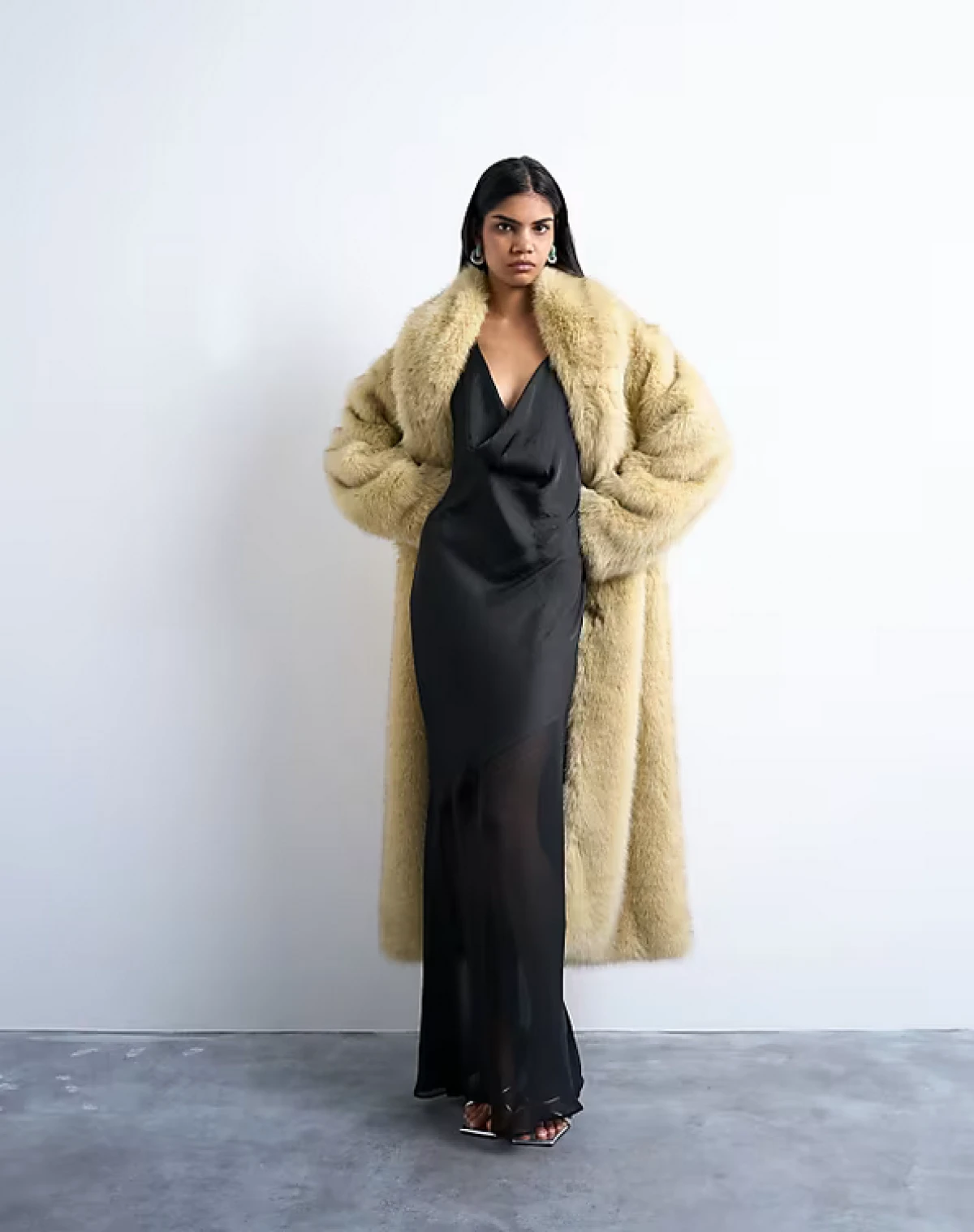 Kako izgleda novi Topshop? Donosimo vam ekskluzivni pogled na reviju u Londonu