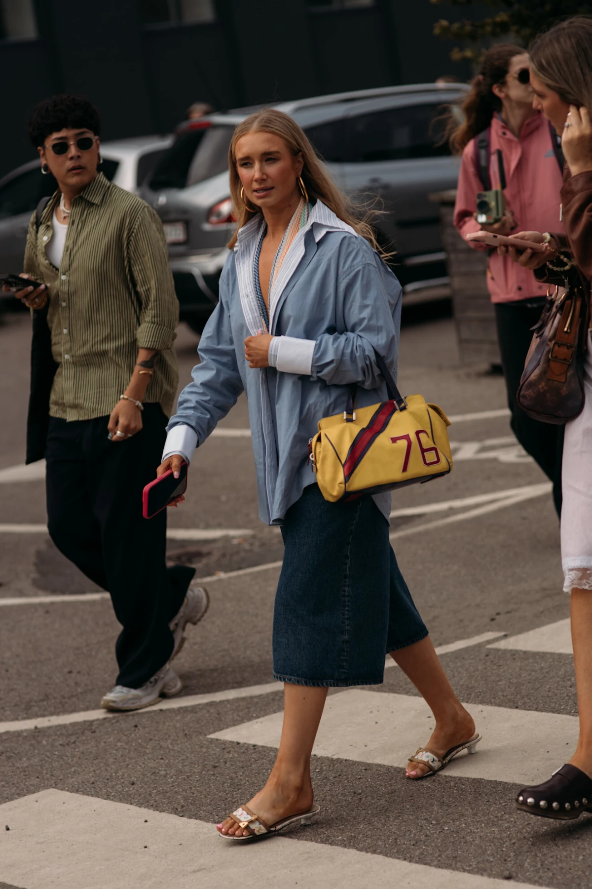 Back to city: Pet trikova kako istaknuti preplanuli ten uz pomoć odjeće