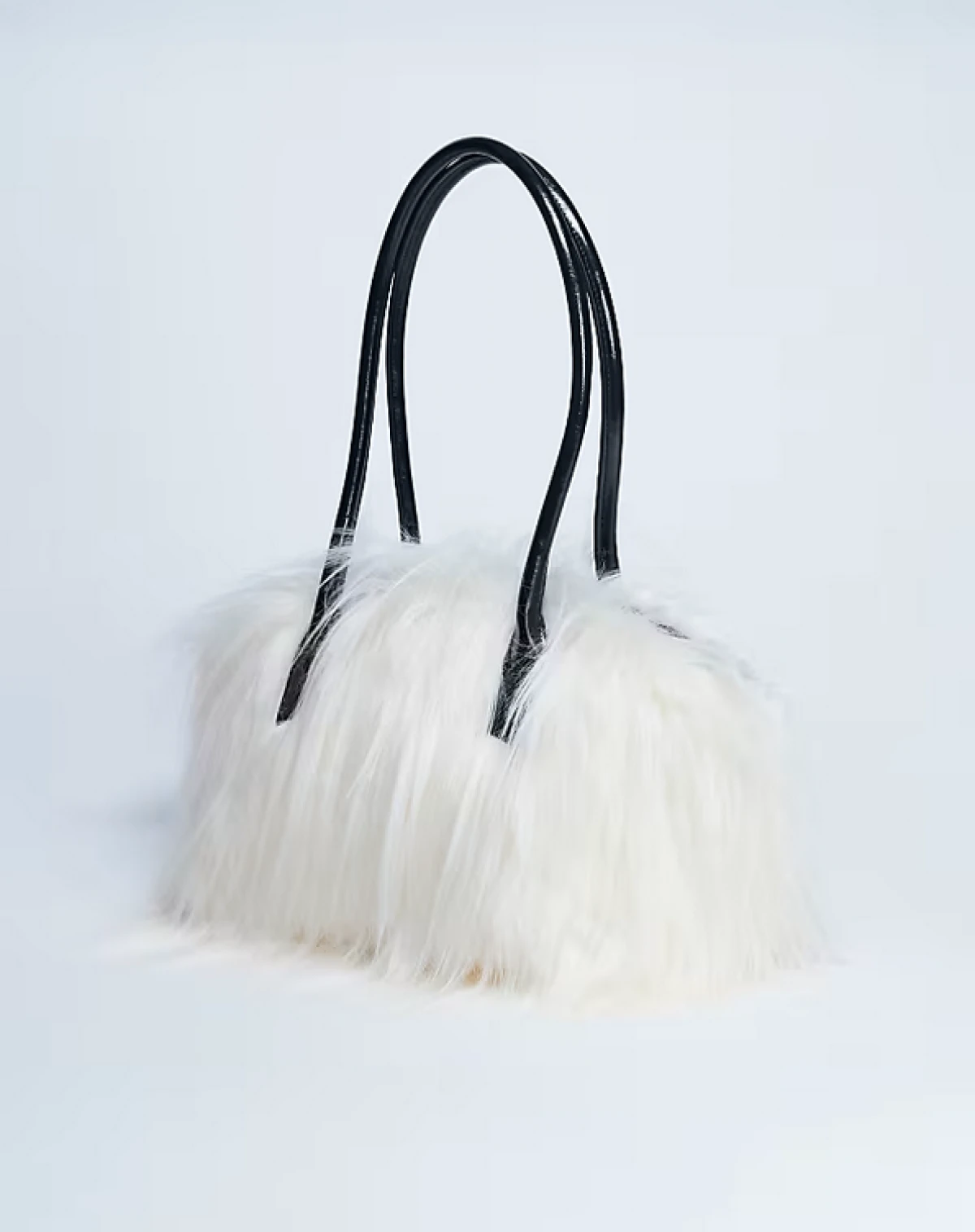 Topshop je službeno otvorio svoj prvi fizički dućan u Londonu, a ovo su najbolji komadi koje želimo