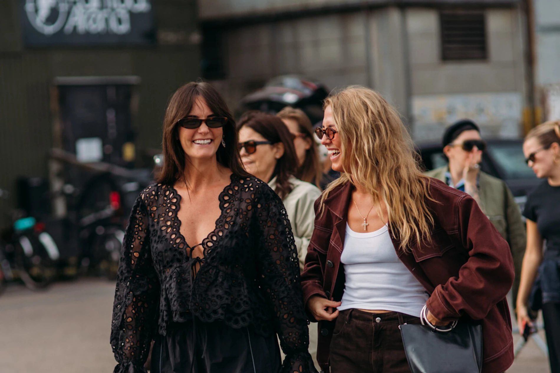 Pet outfit formula koje će vam pomoći da što bezbolnije prijeđete iz ljetne u jesensku garderobu