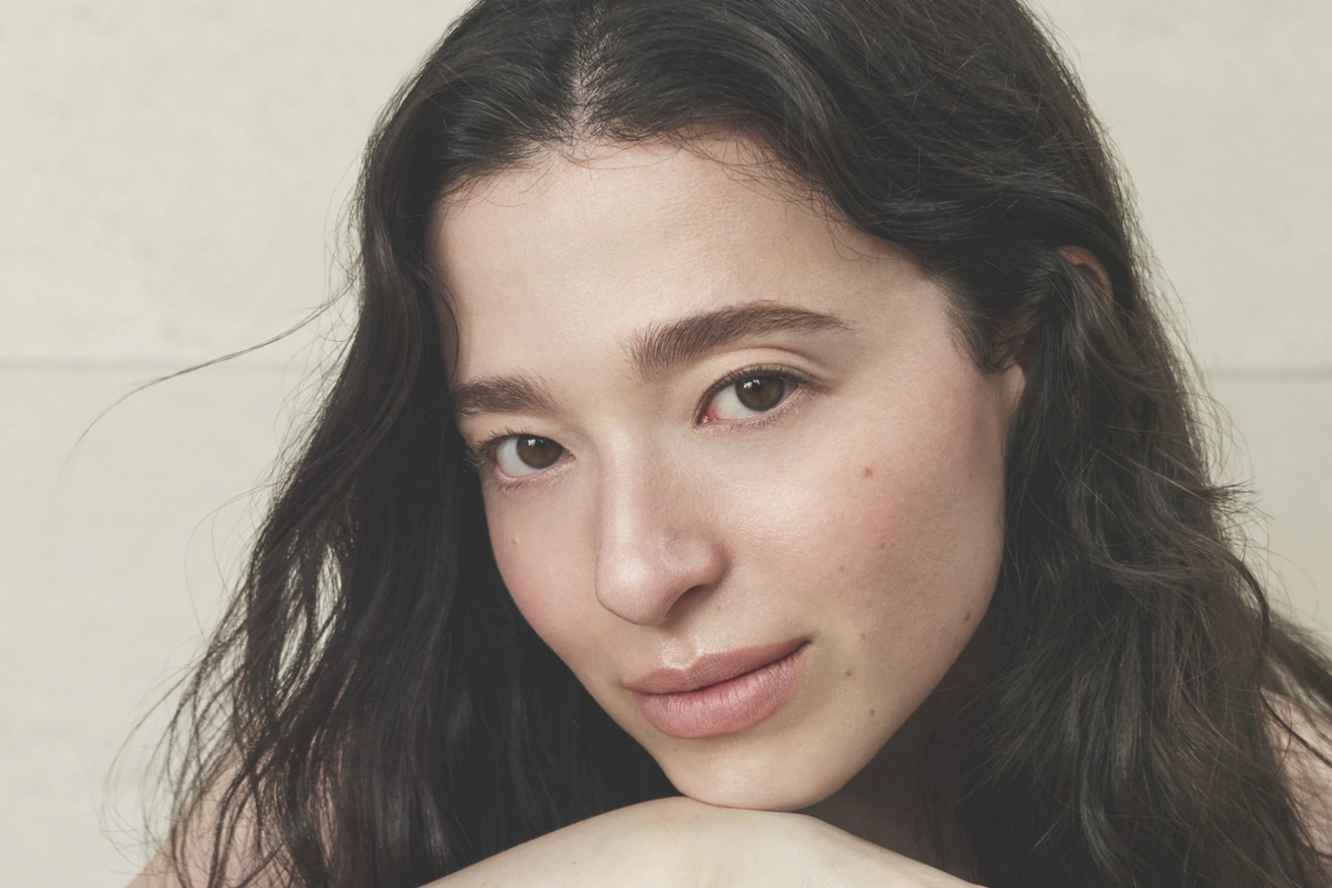 Oskarovka Mikey Madison je postala novo lice Diora