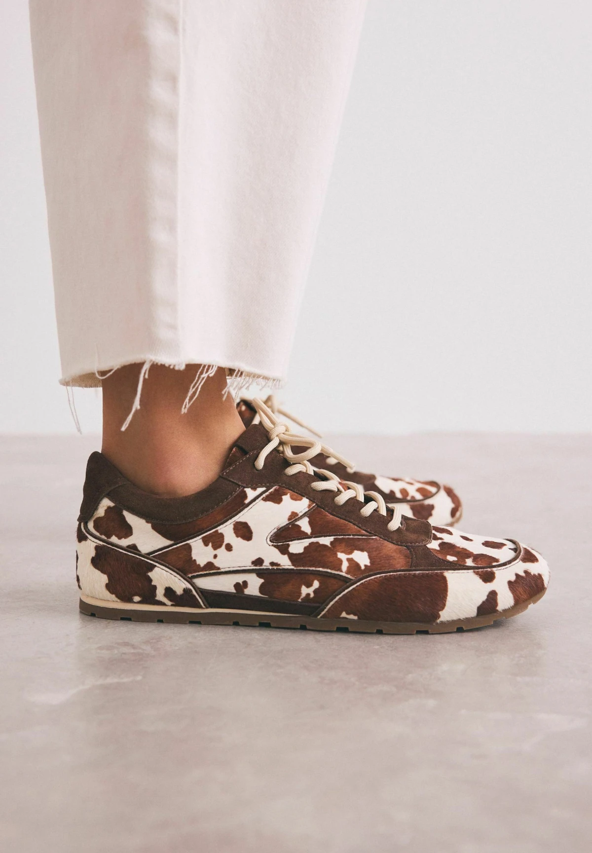 Pronašli smo tenisice koje izgledaju potpuno profesionalno za ured