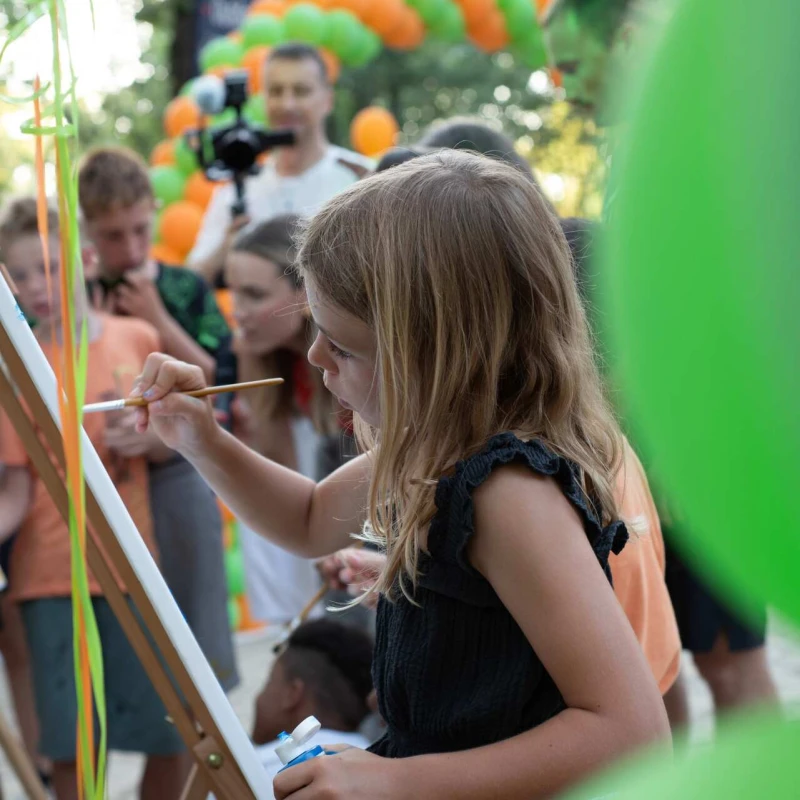 Projekt Narančasta ribica odveo sedamdesetoro djece iz jednoroditeljskih obitelji na ljetovanje