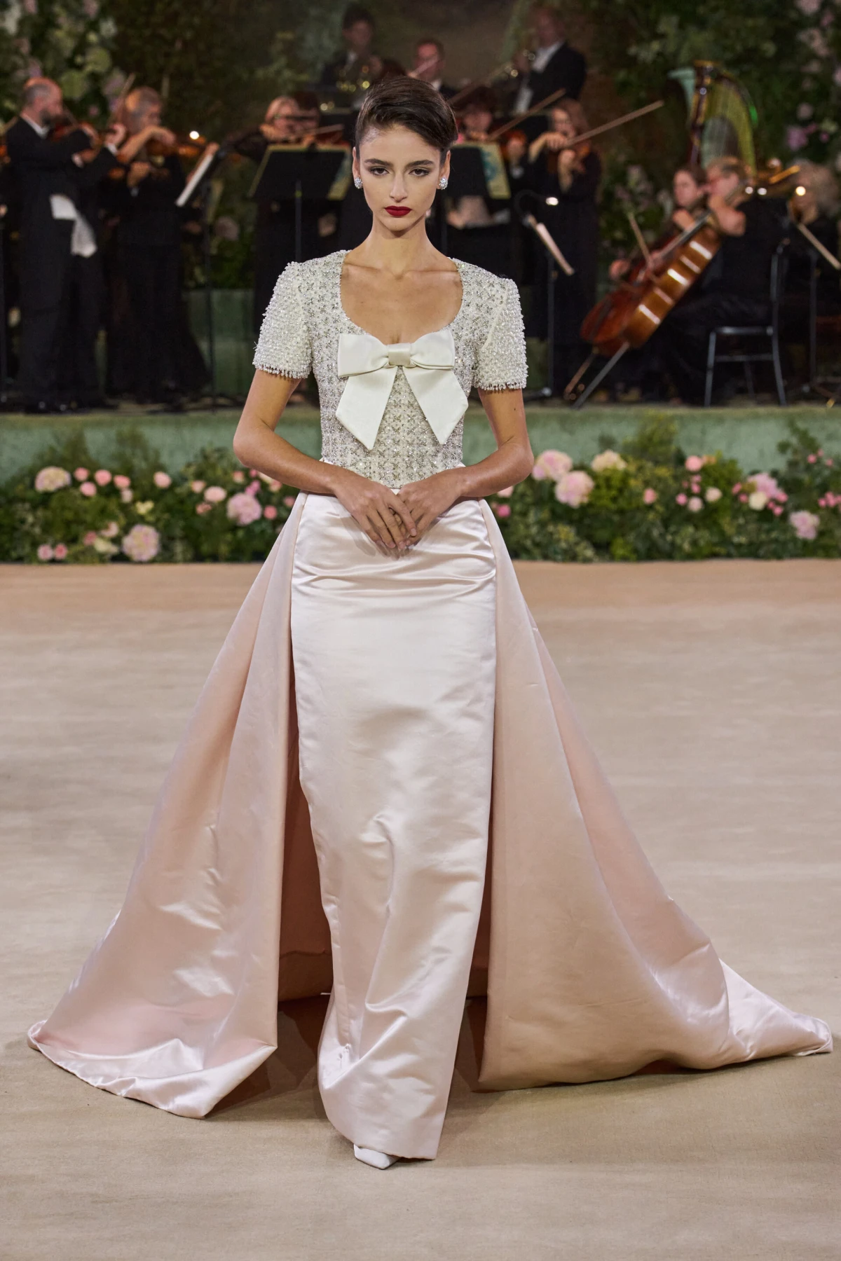 Kako se Richard Quinn približio statusu glavnog britanskog couturiera?