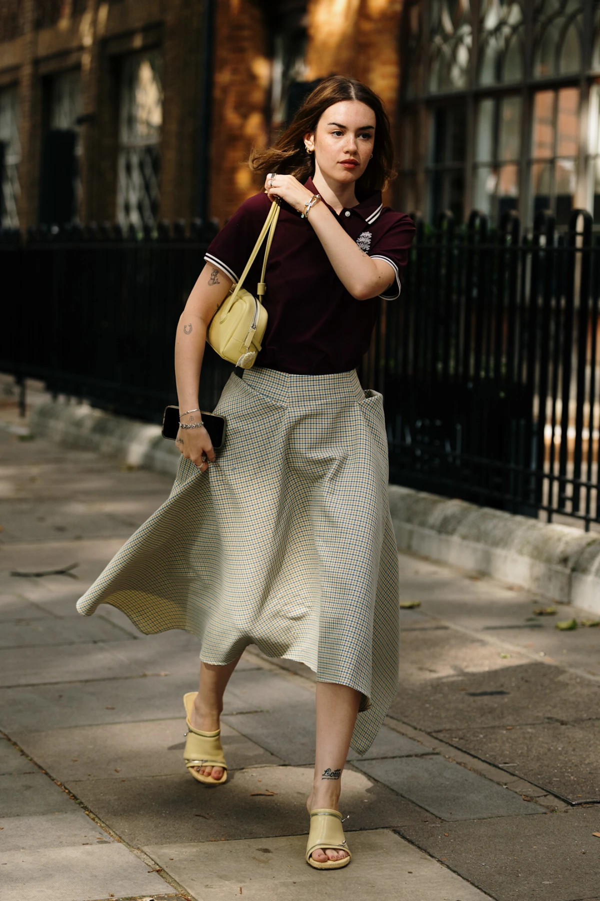 I ove sezone ovaj chic uzorak dominira ulicama Londona