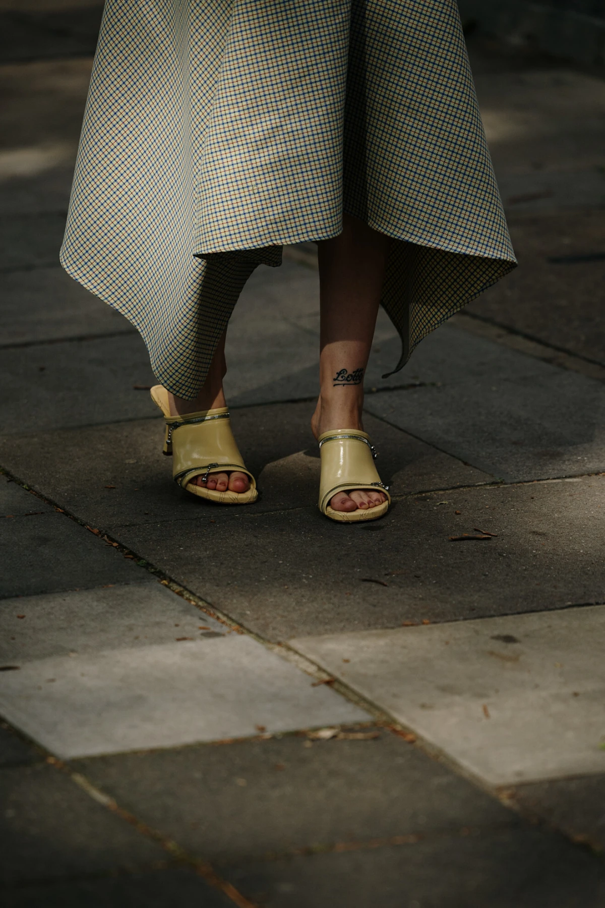 I ove sezone ovaj chic uzorak dominira ulicama Londona