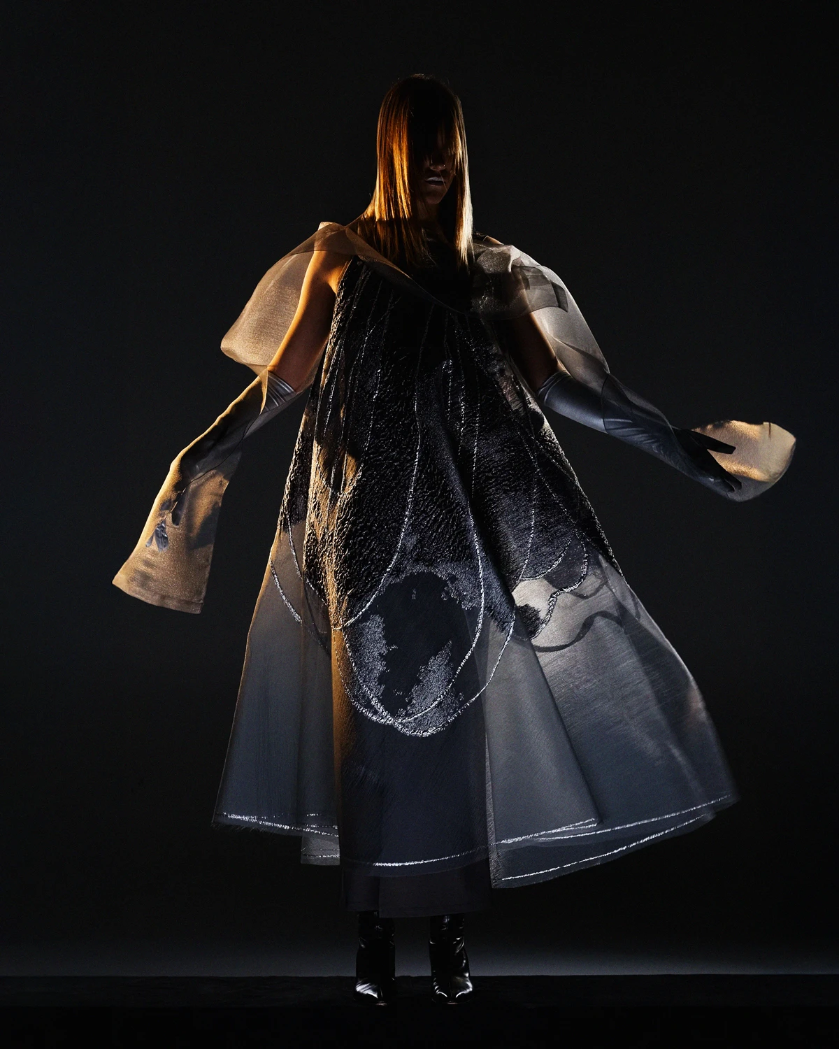 Pogledajte odličnu Xenia Design kampanju s couture kolekcijom u prvom planu