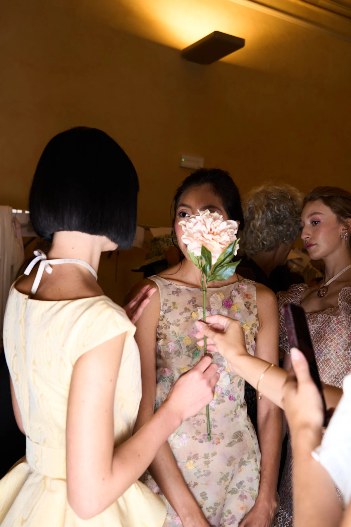 Ekskluzivni pogled iza kulisa: Ove fotografije donose pravu atmosferu Tjedna mode