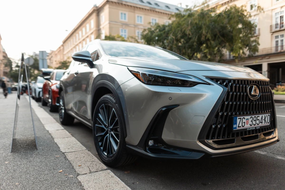 Lexus donio duh Japana u središte Zagreba – Park Martićeva postao oaza kulture i tradicije