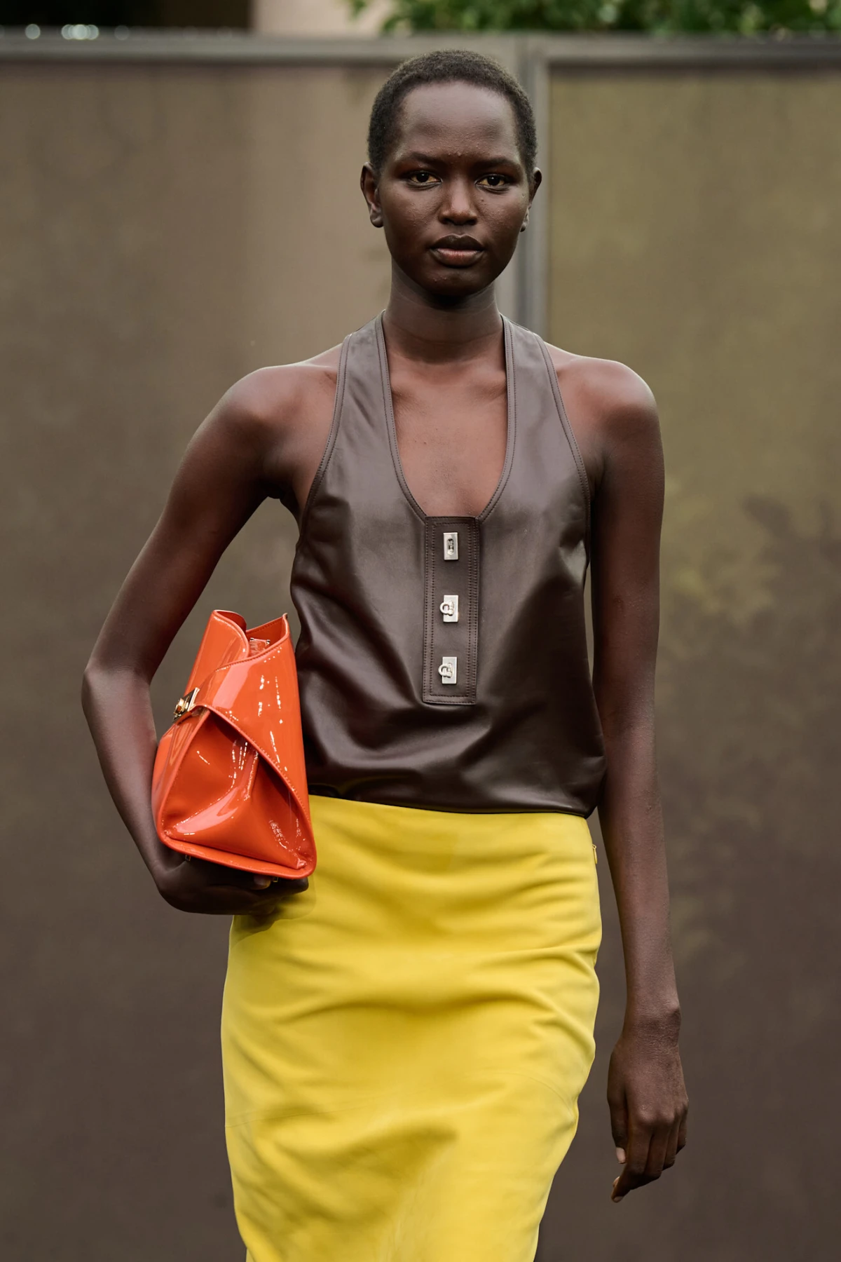 Maximilian Davis donosi duh 1920-ih u Ferragamo kolekciji za proljeće/ljeto 2026.