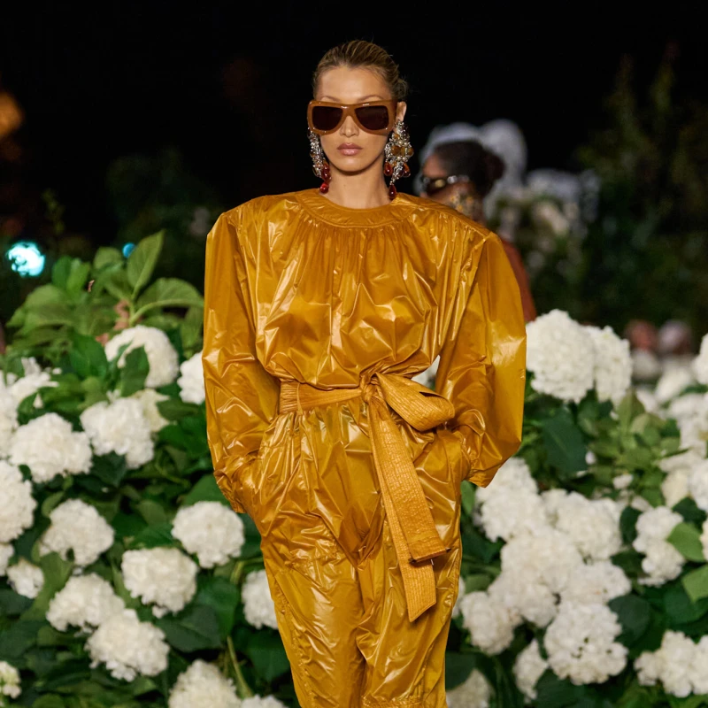 Bella Hadid se vratila na piste Tjedna mode u Parizu