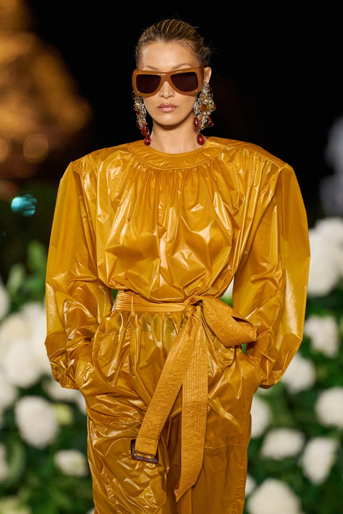 Bella Hadid se vratila na piste Tjedna mode u Parizu