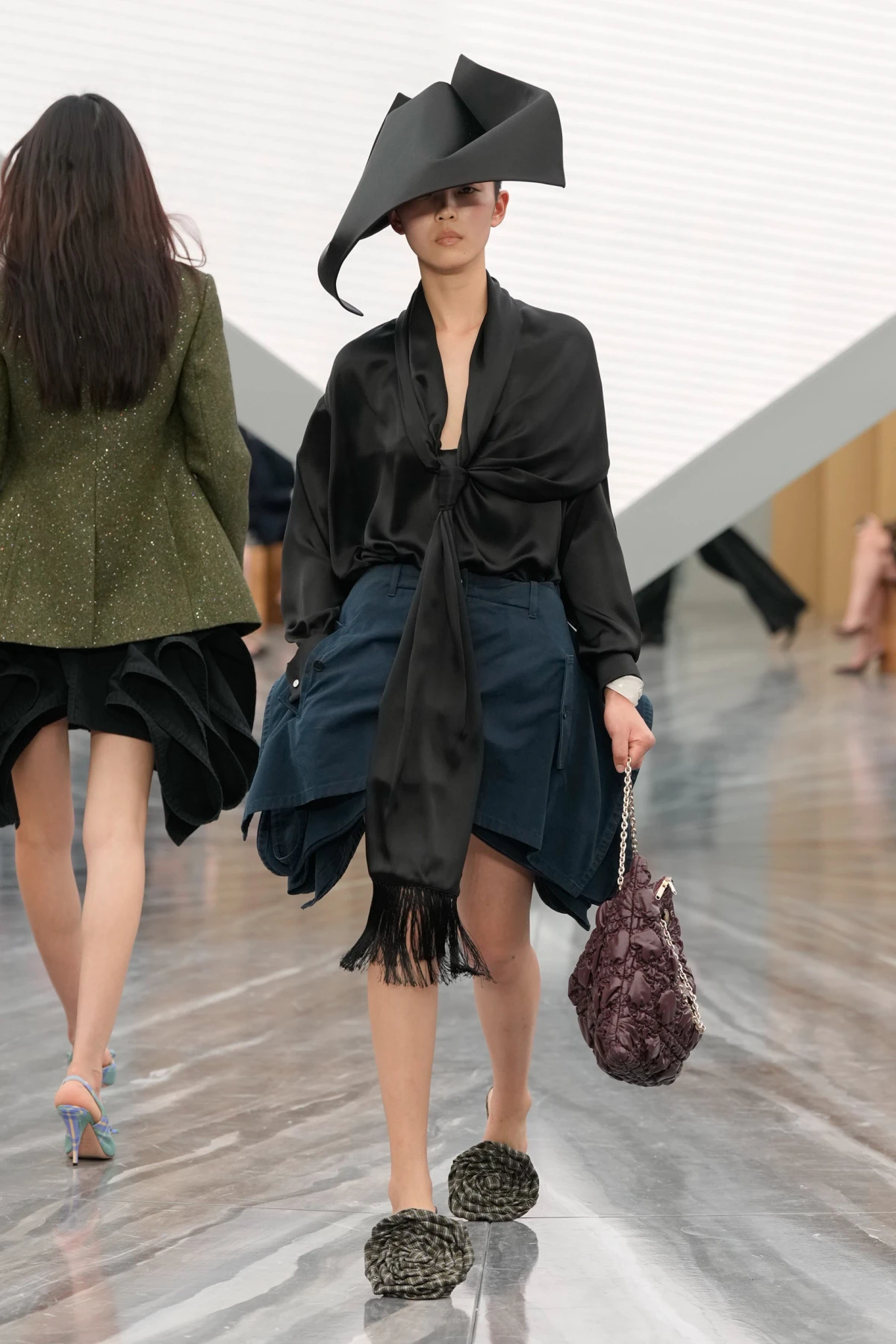 Pogledajte prvu žensku kolekciju Jonathana Andersona za Dior