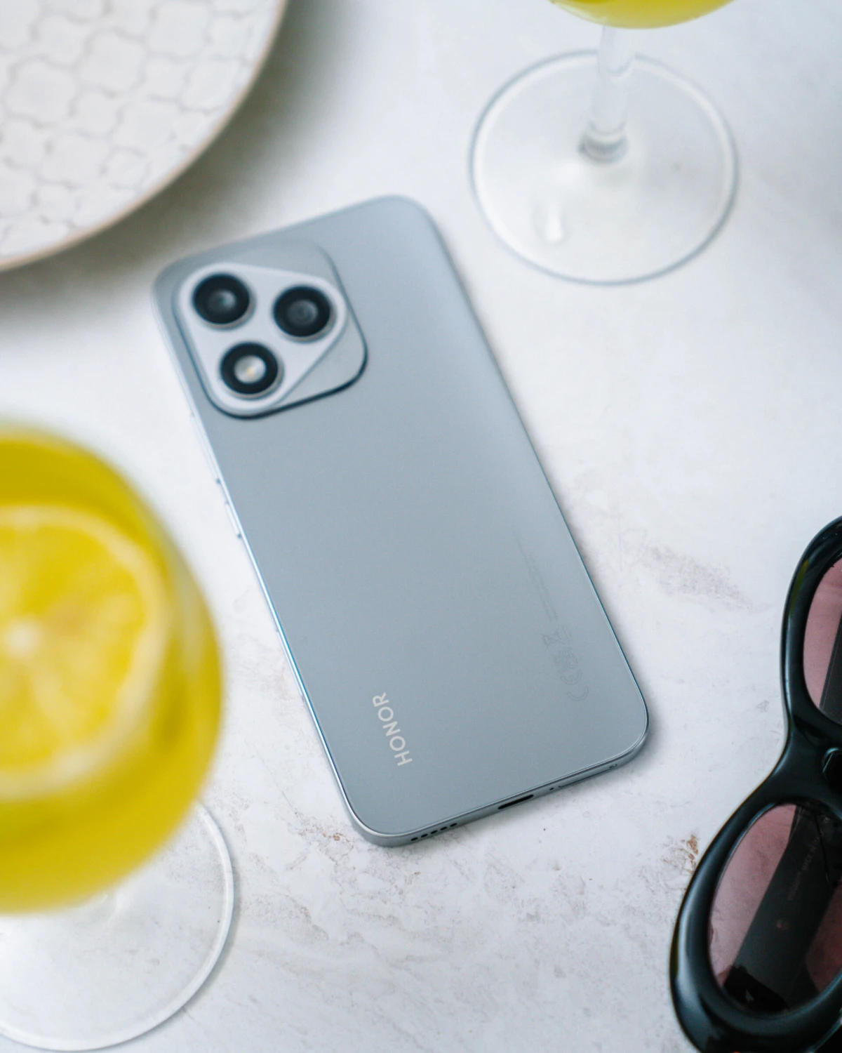 Ove jeseni opremi se HONOR pametnim telefonom uz top poklone