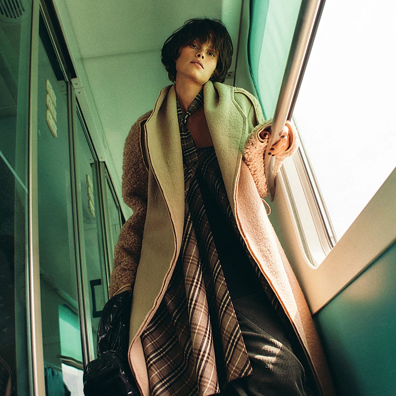 Elle editorijal: Poetičnost putovanja bez karte