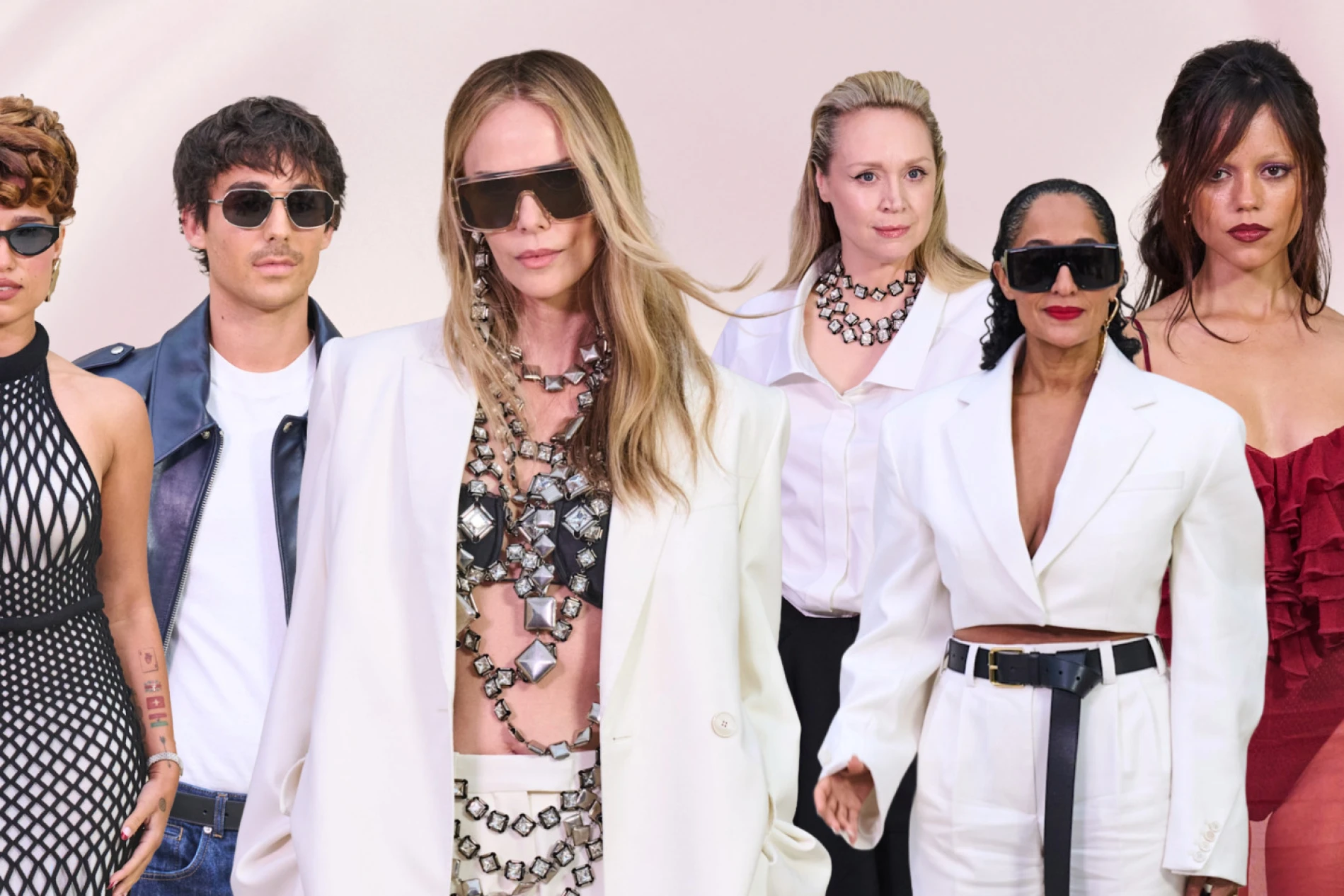 Najbolje modne kombinacije slavnih na Givenchy reviji