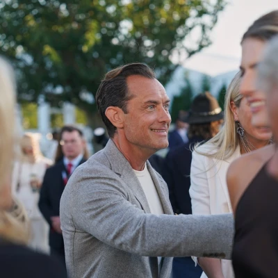 Jude Law ponovno osvaja ekrane: 5 iznenađujućih činjenica koje možda niste znali o glumcu