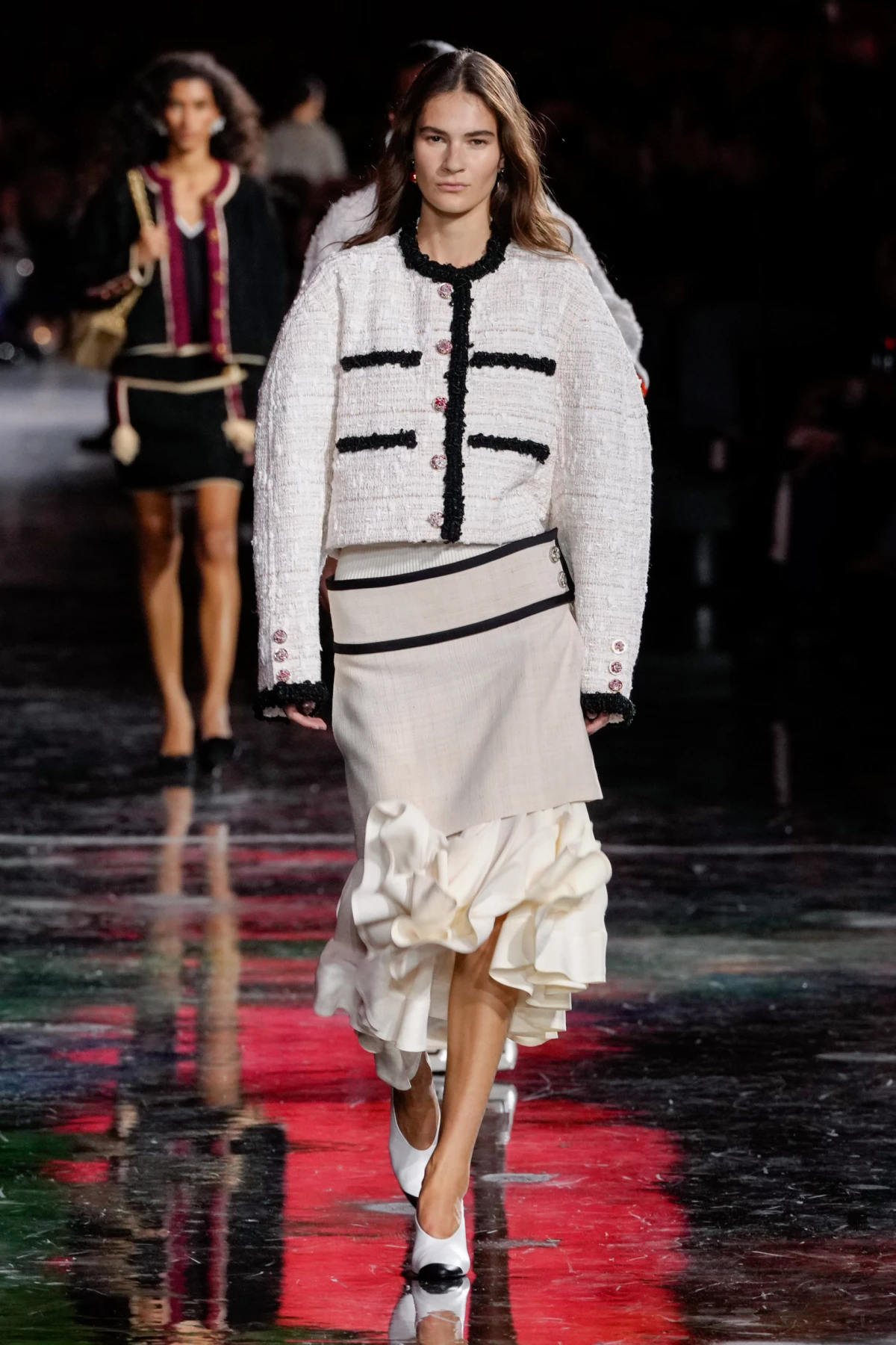 Matthieu Blazy u svojoj prvoj Chanel kolekciji balansira suvremeno i bezvremensko