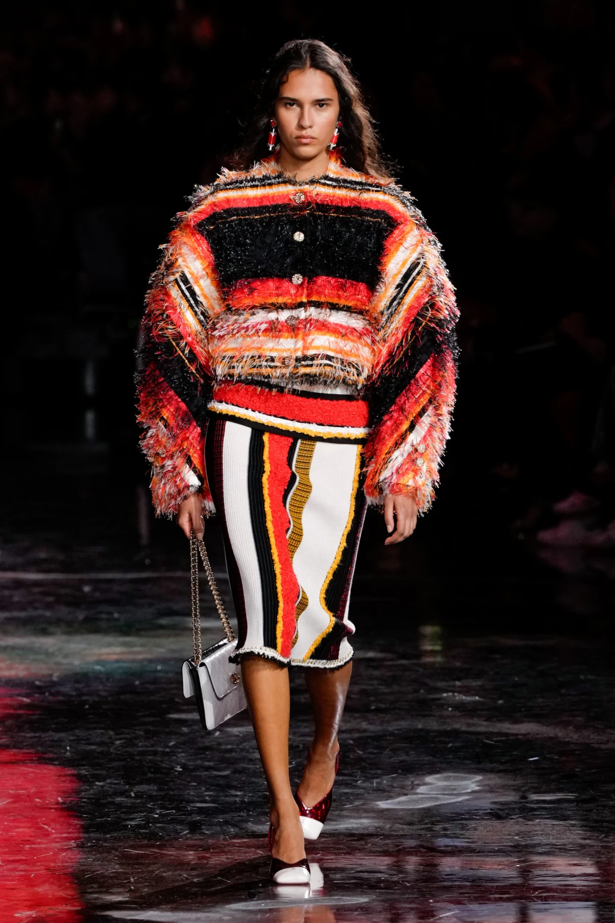 Matthieu Blazy u svojoj prvoj Chanel kolekciji balansira suvremeno i bezvremensko